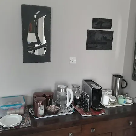 Crag Shore Bed and breakfast *