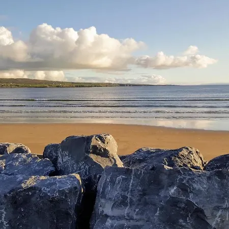 Crag Shore Bed & Breakfast *