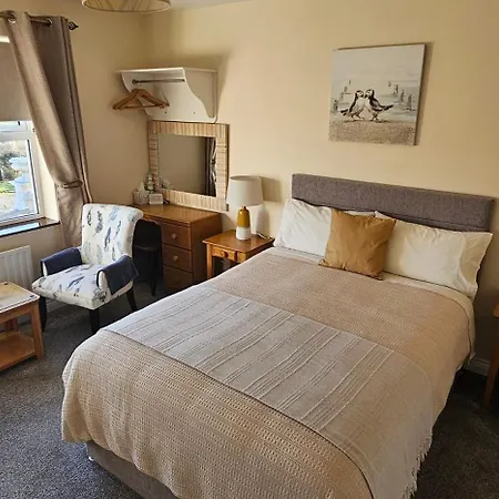 Crag Shore 4* Clarecastle