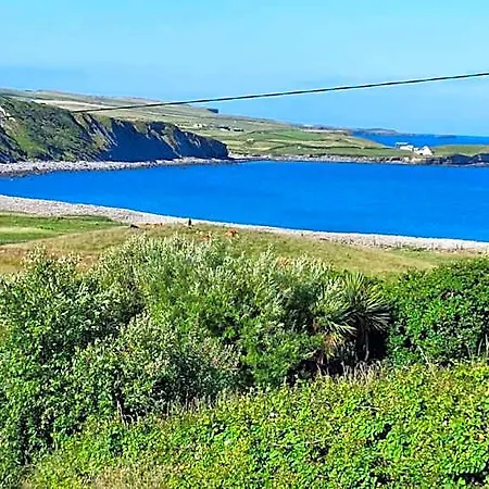 Crag Shore Bed & Breakfast 4*